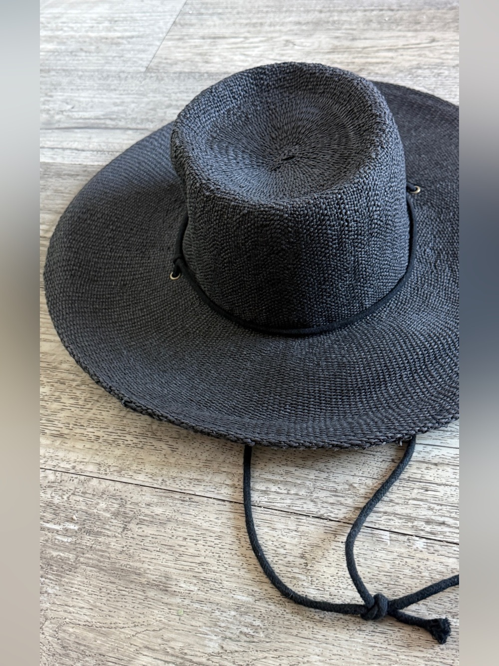 Wide Brim Hat in Charcoal Black